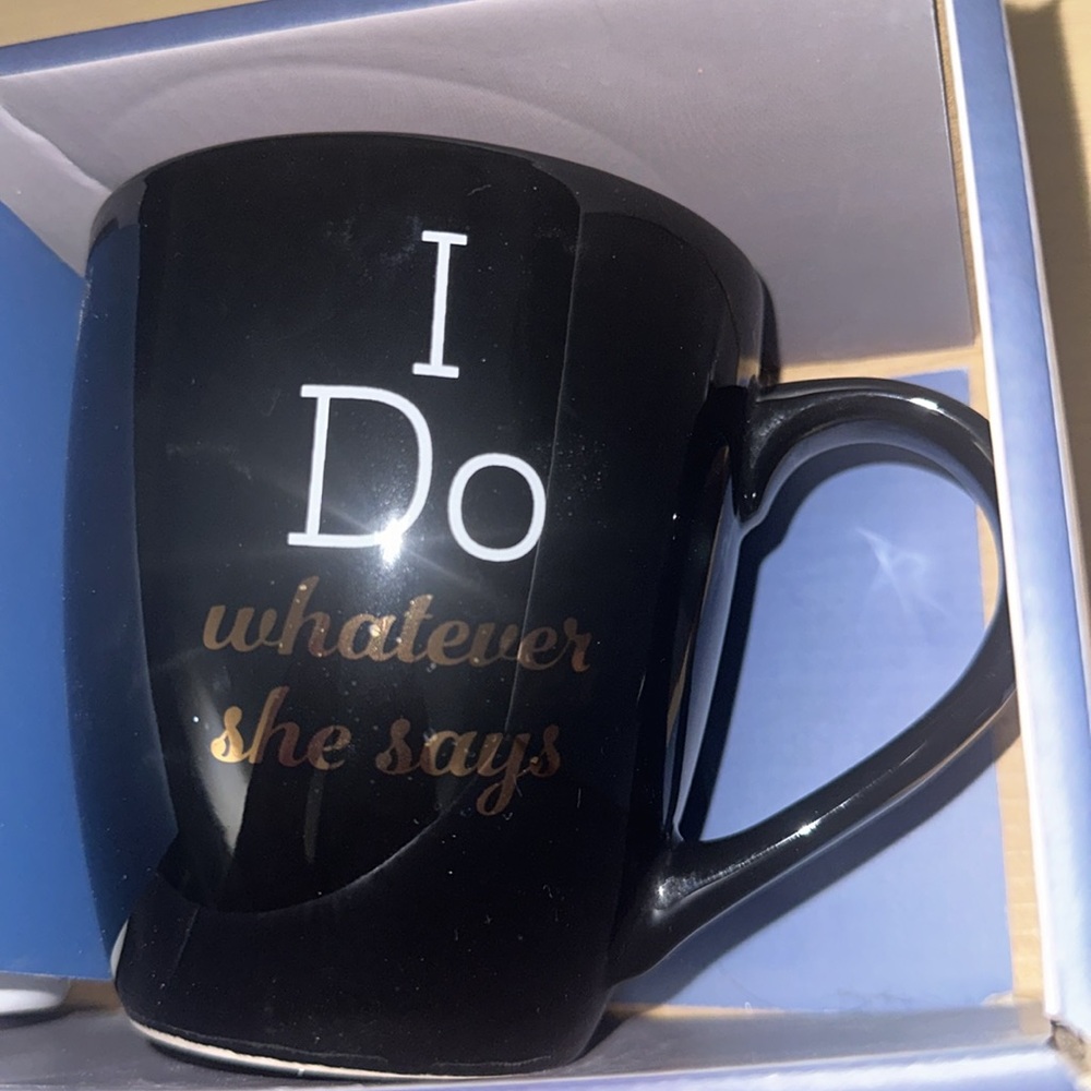 Engagement/bridal mugs - Picture 3 of 3